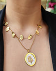 Collana foglie