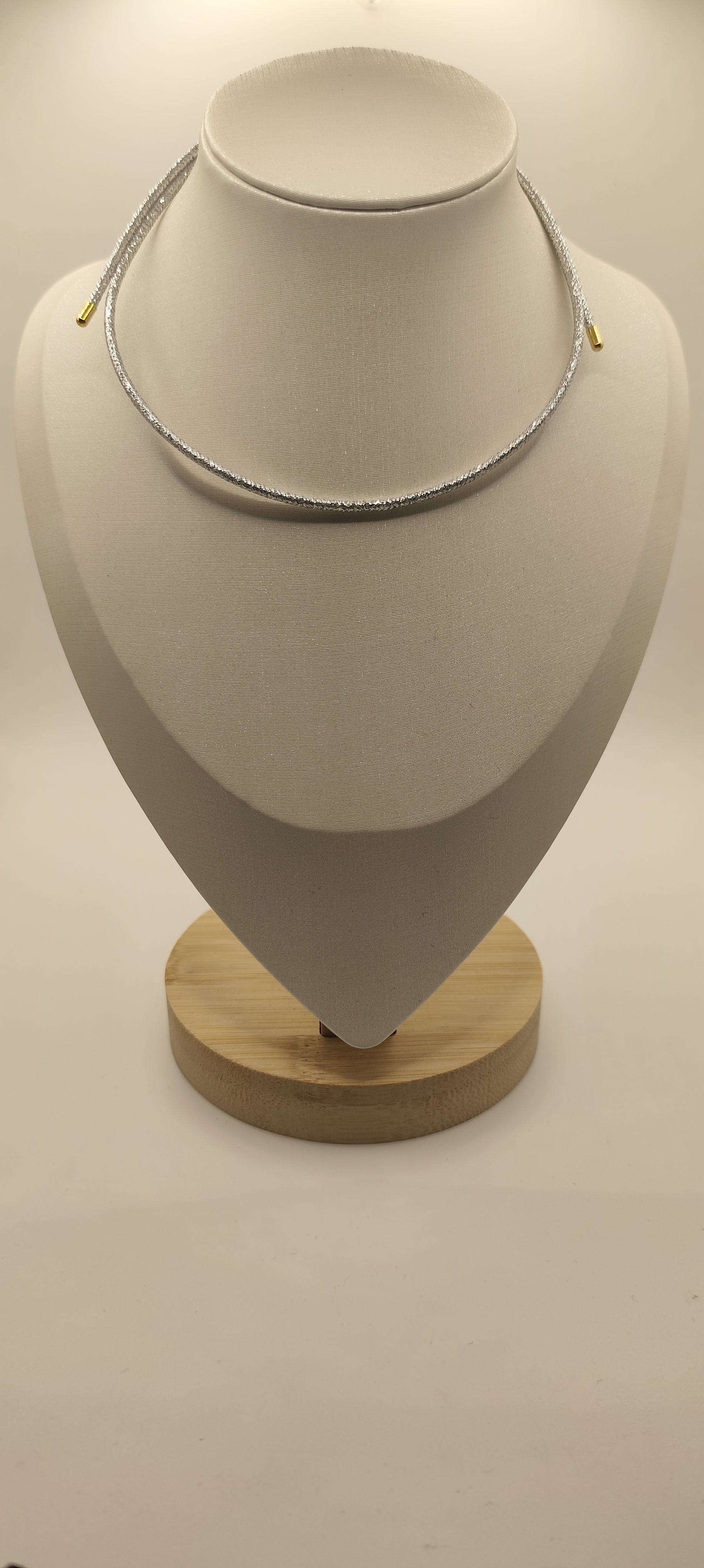 Collana Magnetica
