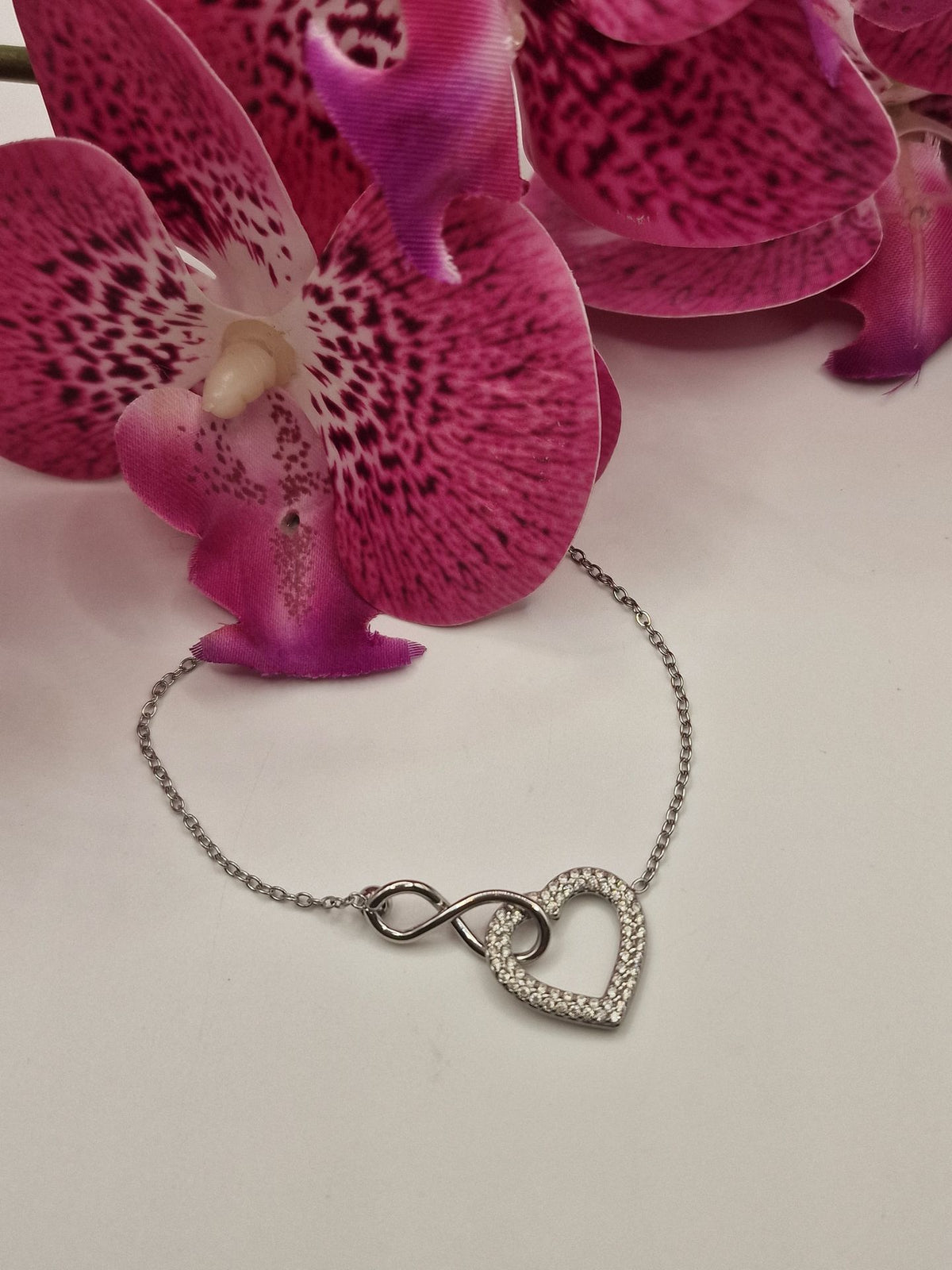 Bracciale cuore infinito