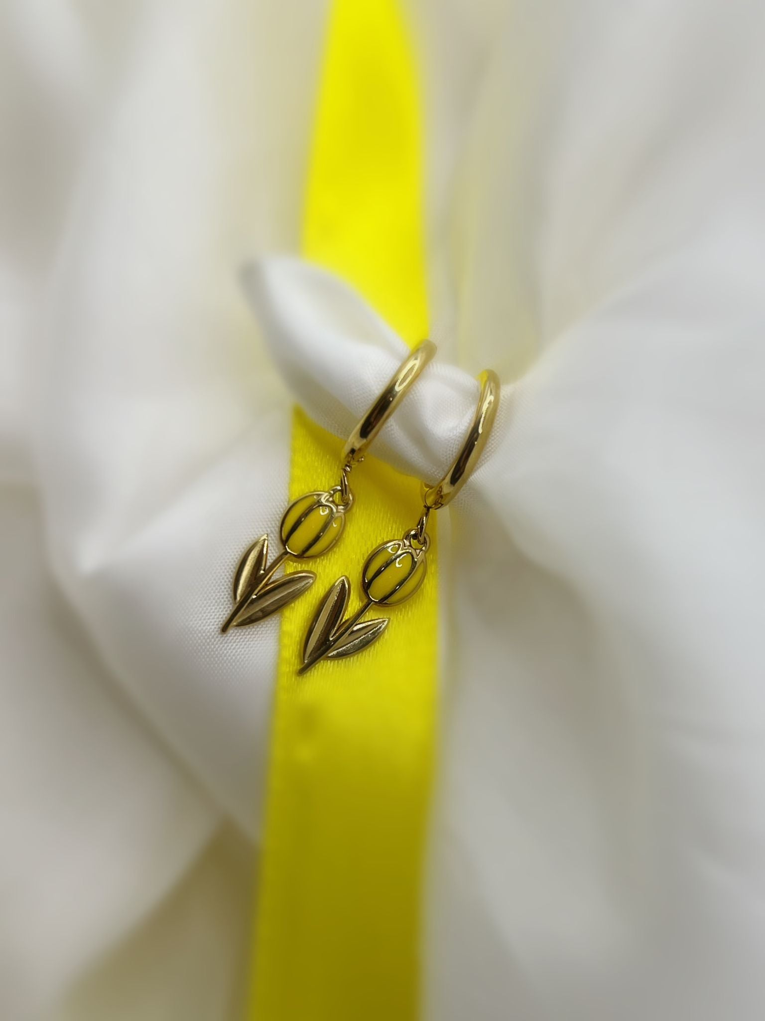 Orecchini Hoops Tulipano
