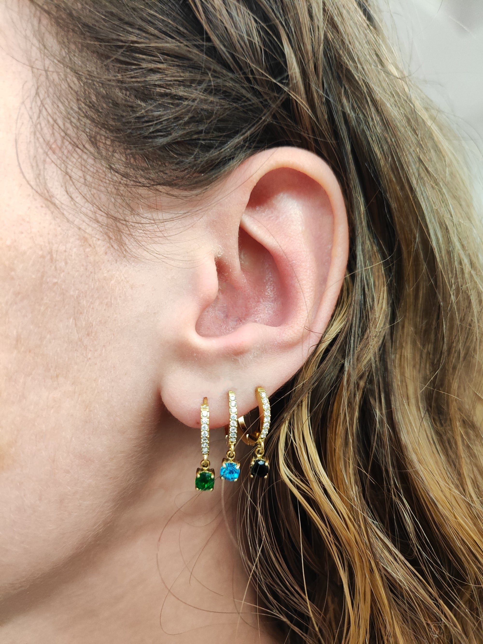 Orecchini Hoops zirconi tondi